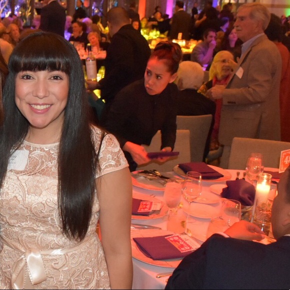 Meet your Posher, Evangeline - Picture 2 of 5